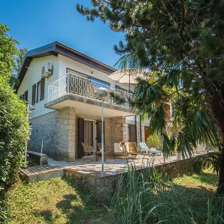 Holiday home Holiday Home Vesna By Interhome Njivice