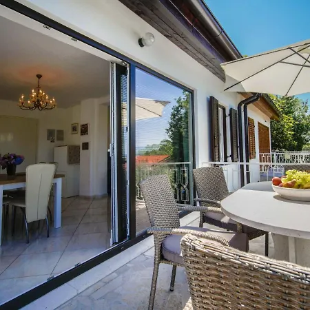 Holiday Home Vesna By Interhome Ferienhaus