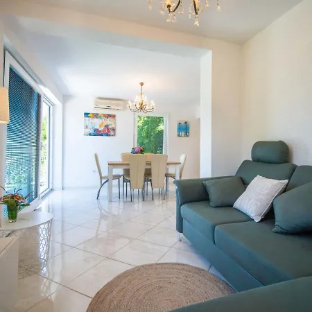 Holiday Home Vesna By Interhome *