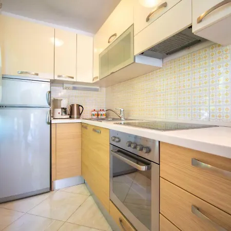 Ferienhaus Holiday Home Vesna By Interhome *