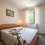 Vesna By Interhome Casa de Férias Njivice