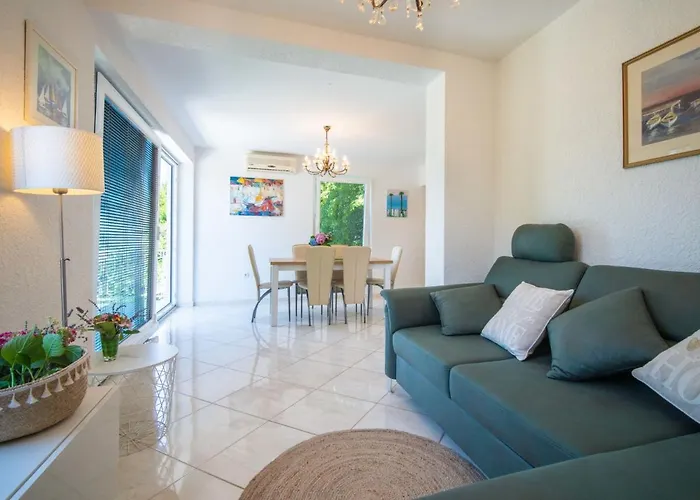 Vesna By Interhome *